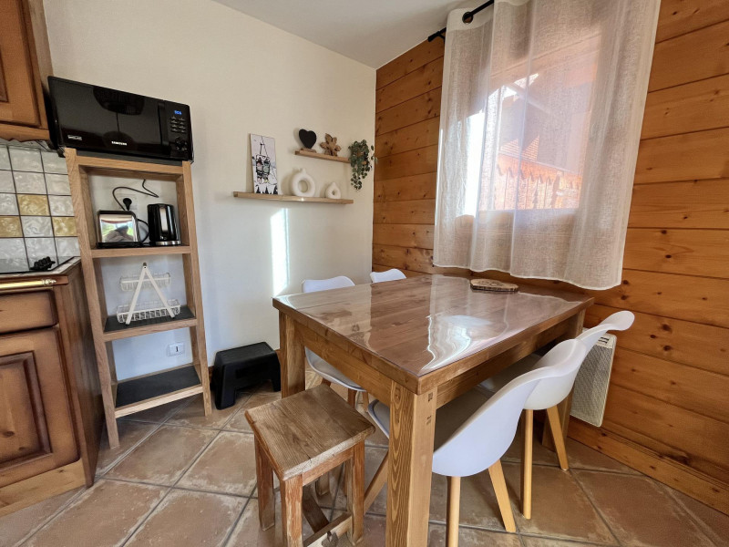 _lv_images__lot_0109021827_04_3149110 _lv_images__lot_0109021827_04_3149110