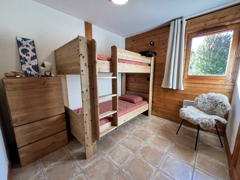 _lv_images__lot_0109021827_10_3019771