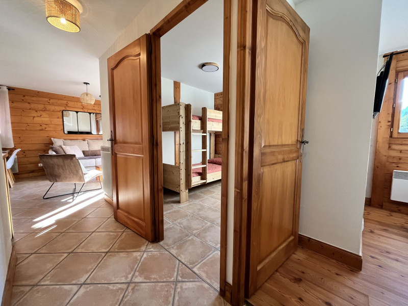 _lv_images__lot_0109021827_14_3019775