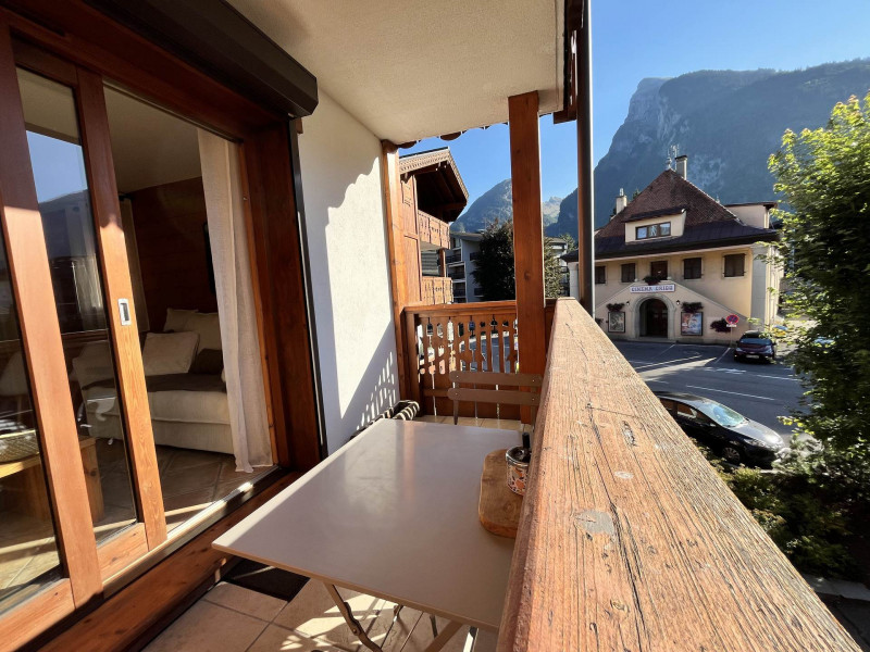 _lv_images__lot_0109021827_16_4065932