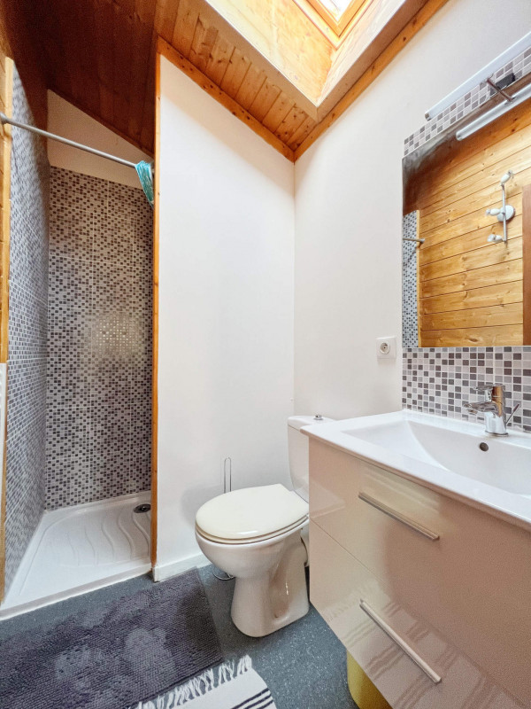 _lv_images__lot_0109021842_10_3301944 _lv_images__lot_0109021842_10_3301944