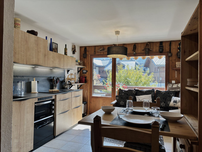 _lv_images__lot_0109021843_03_3646714