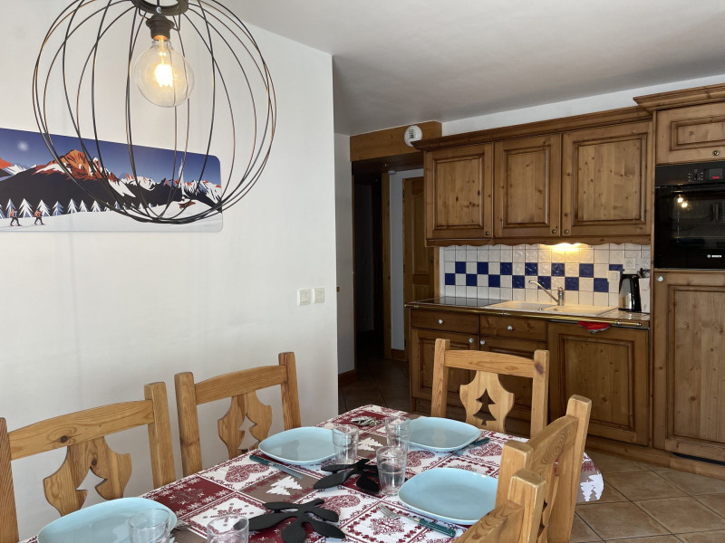_lv_images__lot_0109021861_01_2654306