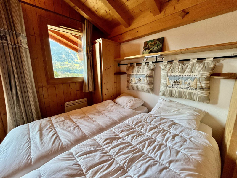 _lv_images__lot_0109021870_11_3261746