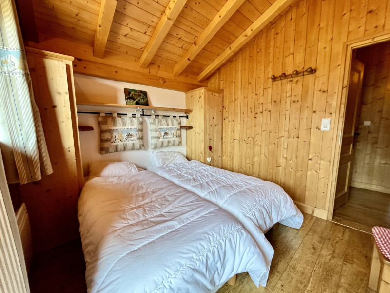 _lv_images__lot_0109021870_12_3434849