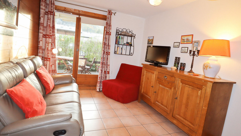 _lv_images__lot_0109021886_01_3617845