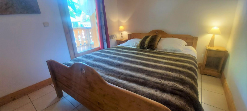 _lv_images__lot_0109021897_09_3698596