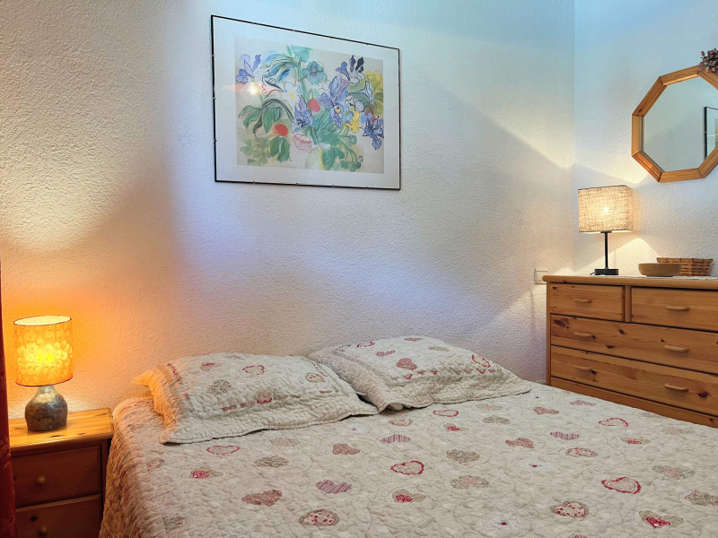 _lv_images__lot_0109021904_08_3244317