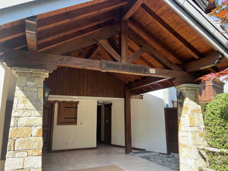 _lv_images__lot_0109021904_15_3479641