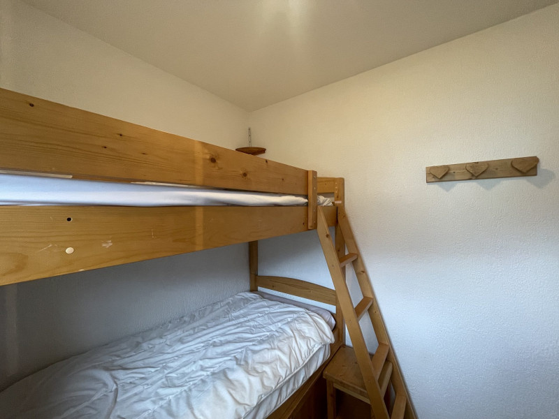 _lv_images__lot_0109021917_10_4019690