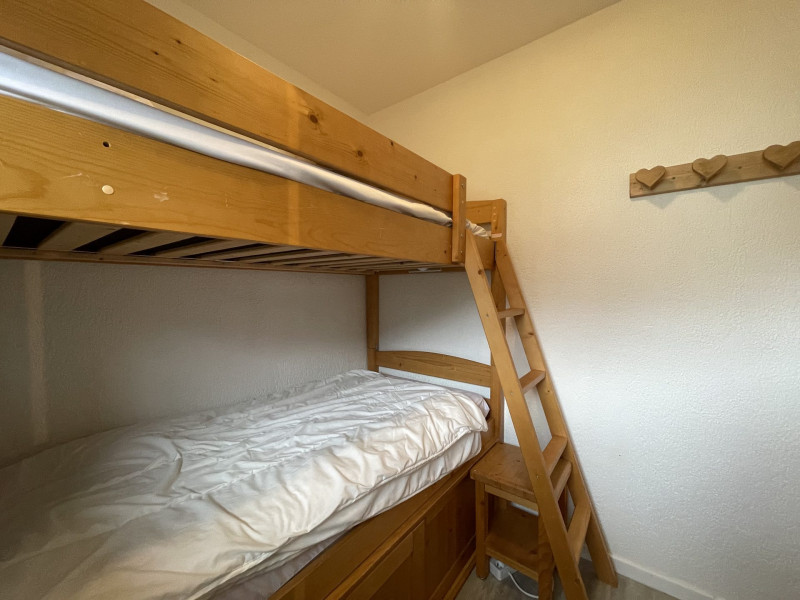 _lv_images__lot_0109021917_11_3711085