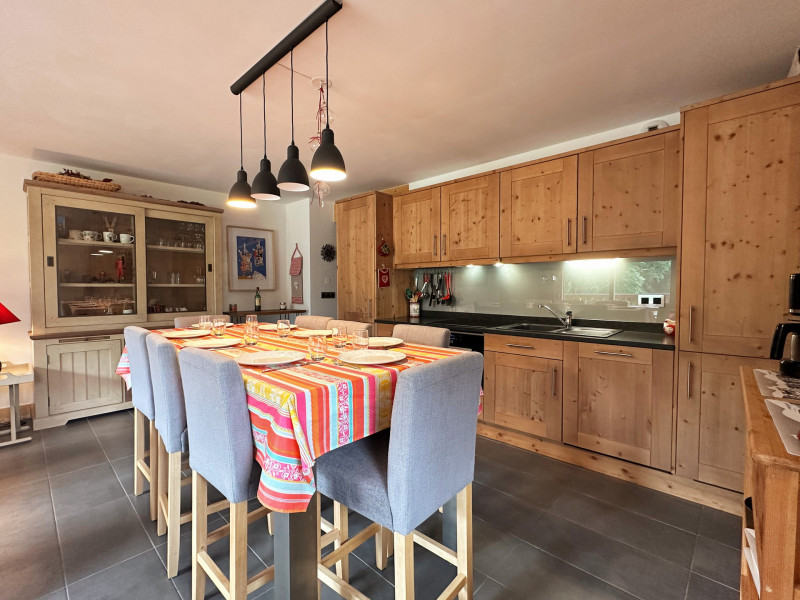 _lv_images__lot_0109021932_03_3323508