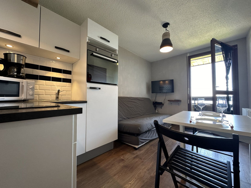 _lv_images__lot_0109021940_01_3204244 _lv_images__lot_0109021940_01_3204244