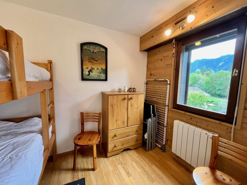 _lv_images__lot_0109021941_09_3557234