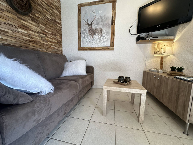 _lv_images__lot_0109021948_01_3176327 _lv_images__lot_0109021948_01_3176327