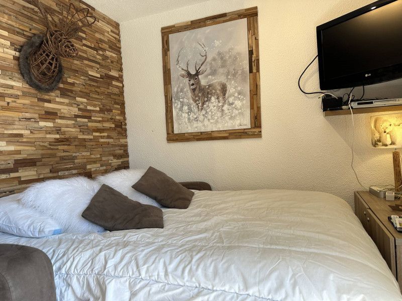 _lv_images__lot_0109021948_08_3299148 _lv_images__lot_0109021948_08_3299148