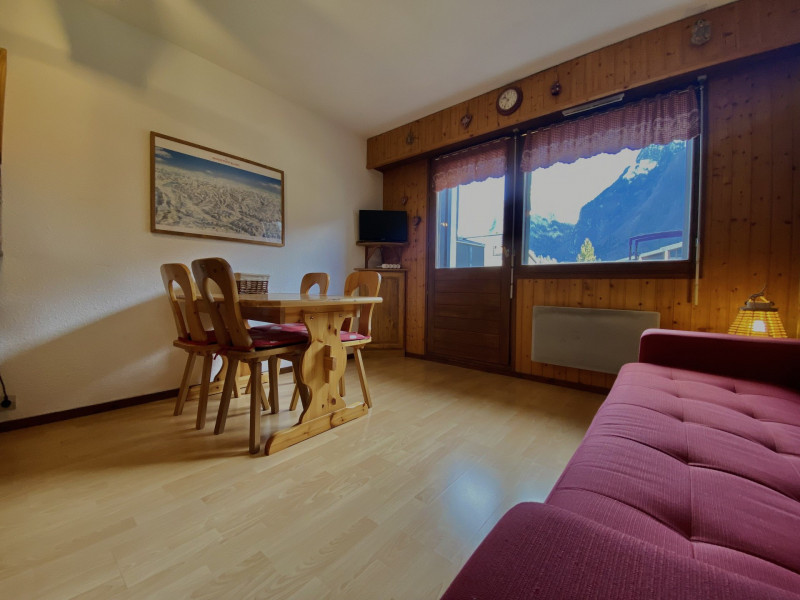_lv_images__lot_0109021956_08_4057024