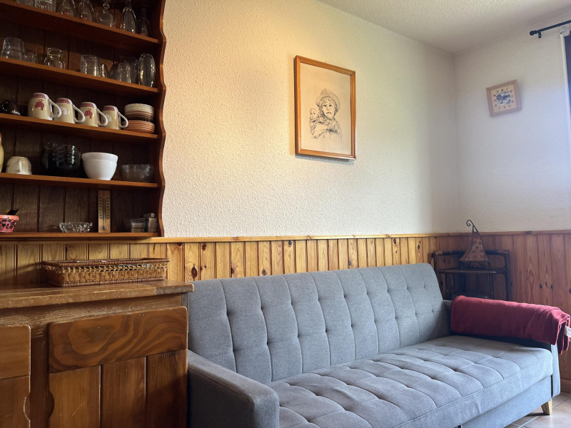 _lv_images__lot_0109021957_01_3383326