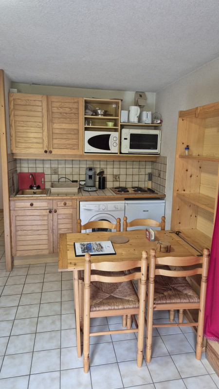 _lv_images__lot_0109021959_06_3272604