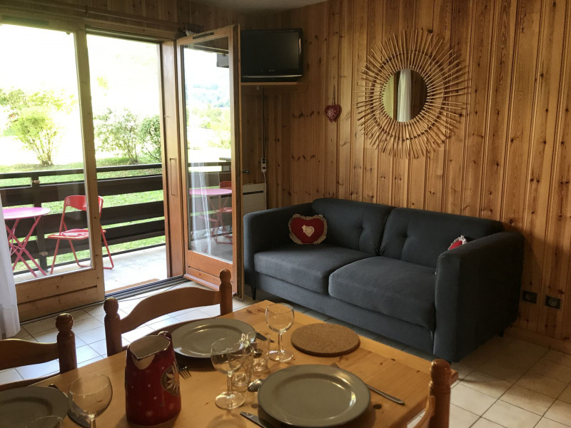 _lv_images__lot_0109021959_09_3705136