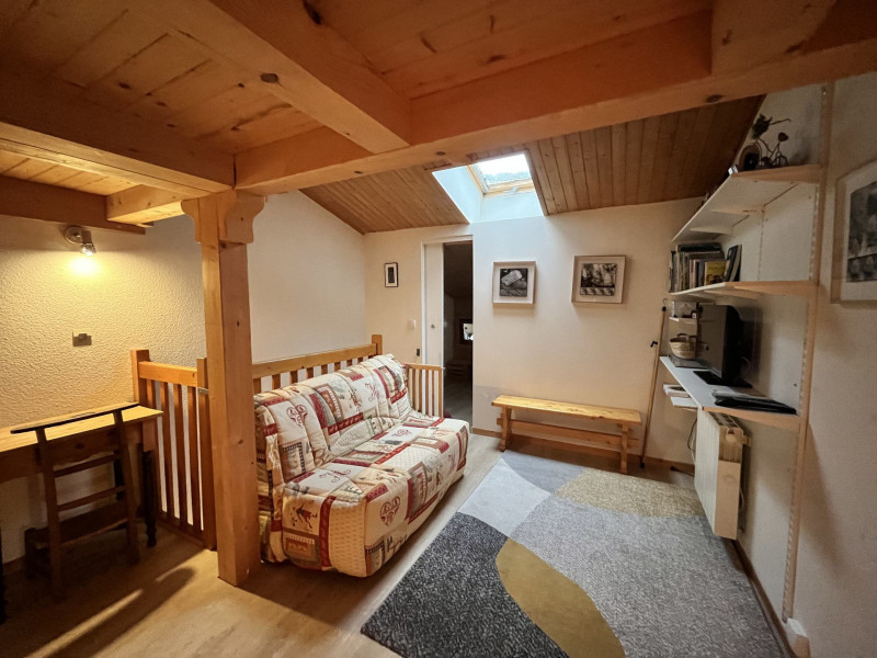 _lv_images__lot_0109021961_08_3382908