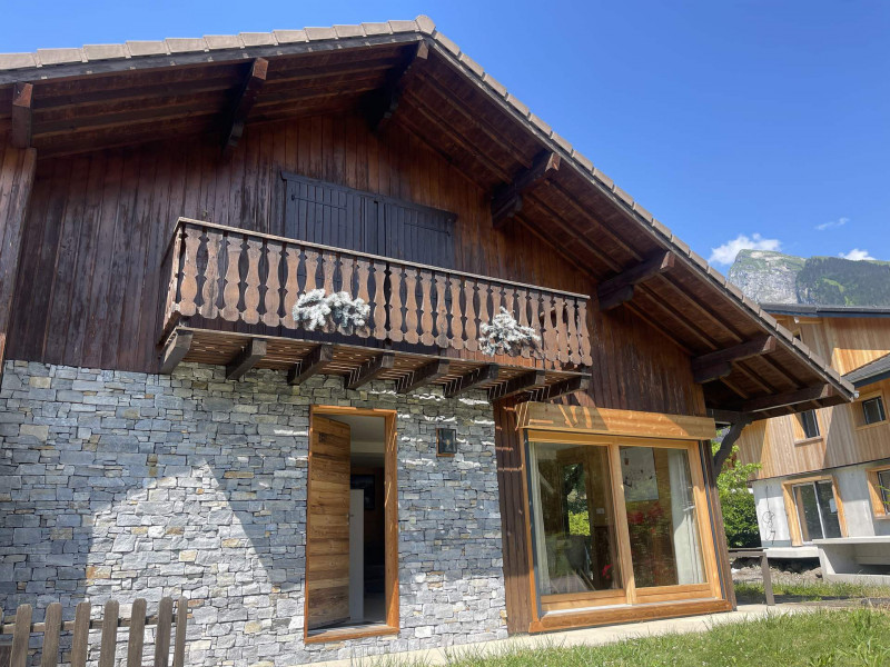 _lv_images__lot_0109021968_15_4046384