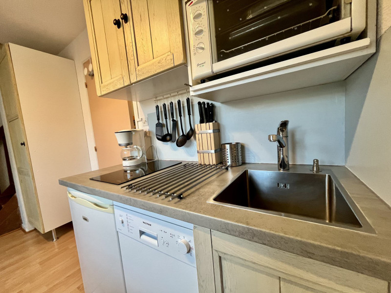 _lv_images__lot_0109021972_04_3715814