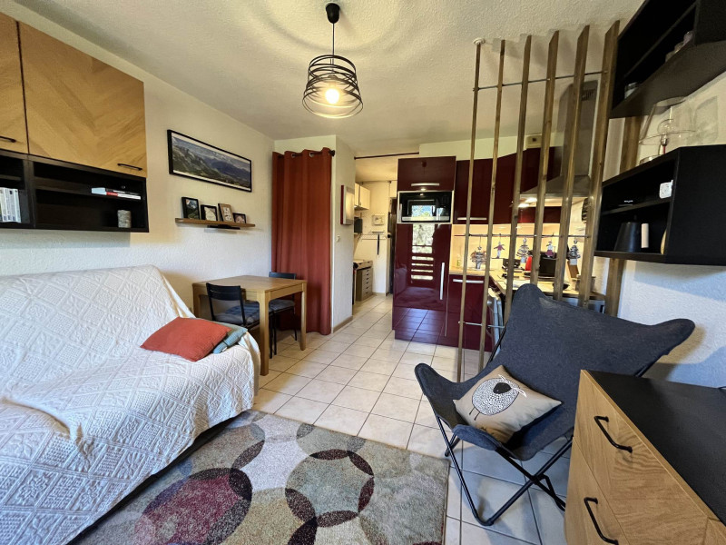 _lv_images__lot_0109021985_01_4116718
