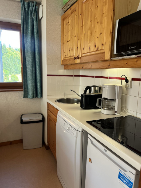 _lv_images__lot_0109021988_05_3403980