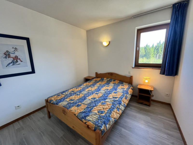 _lv_images__lot_0109021988_07_3229307