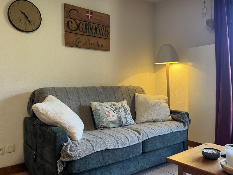 _lv_images__lot_0109021989_01_3404980