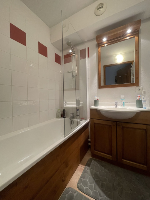 _lv_images__lot_0109021989_09_3177312