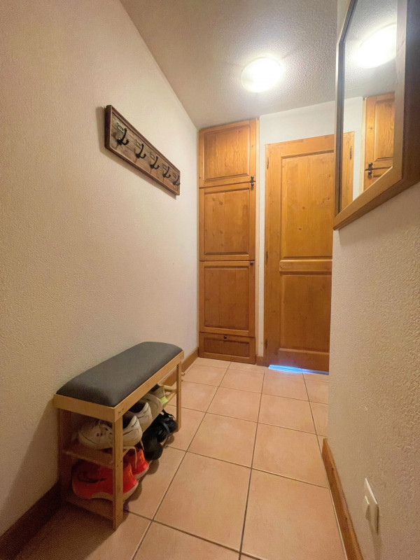 _lv_images__lot_0109021989_10_3398943