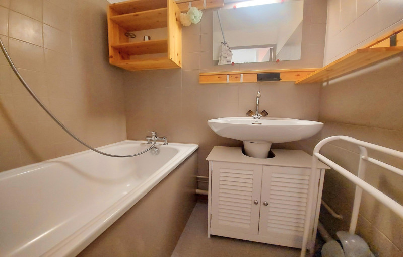 _lv_images__lot_0109021995_08_3176853 _lv_images__lot_0109021995_08_3176853