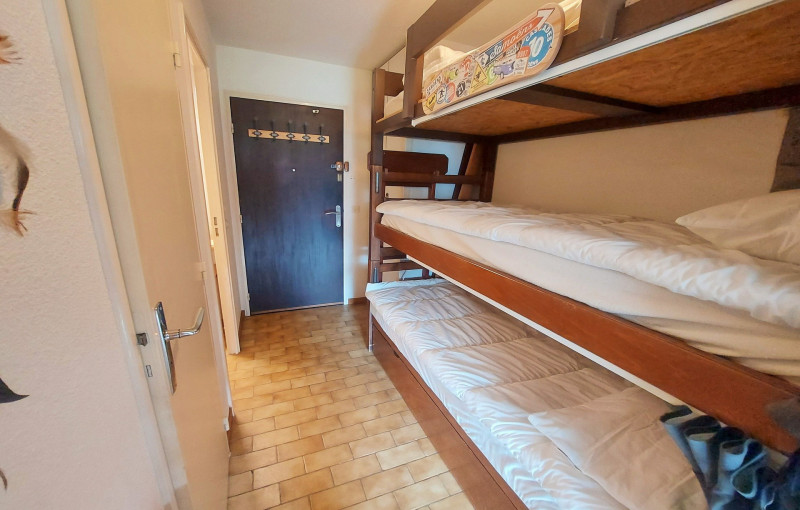 _lv_images__lot_0109022008_08_3361368 _lv_images__lot_0109022008_08_3361368