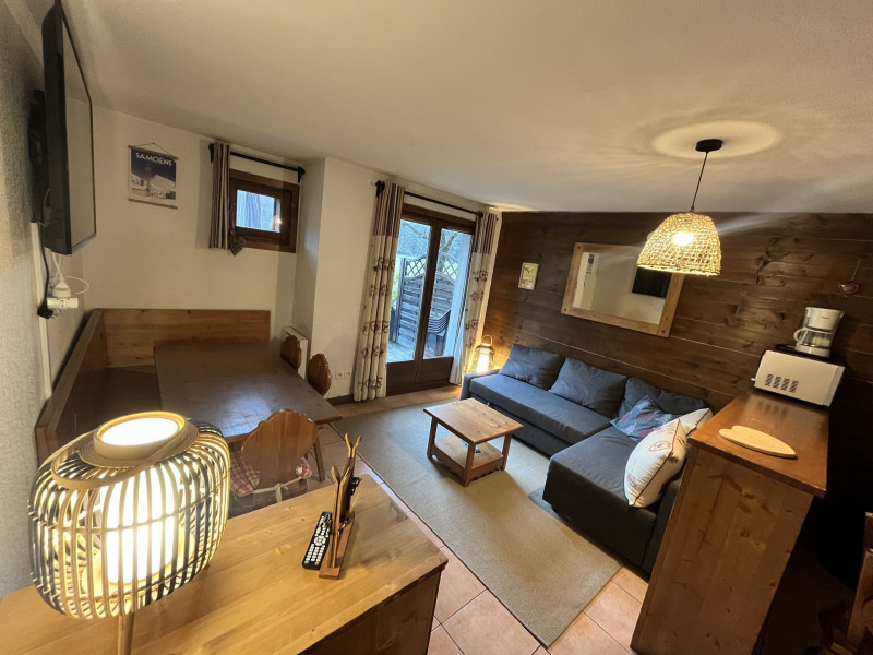 _lv_images__lot_0109022009_02_3386123