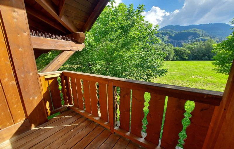 _lv_images__lot_0109022009_14_3646019