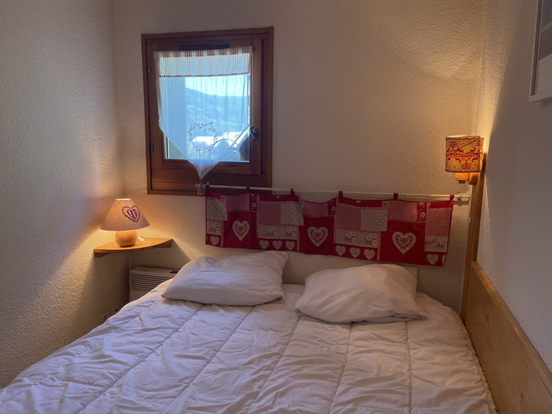_lv_images__lot_0109022043_08_2803087