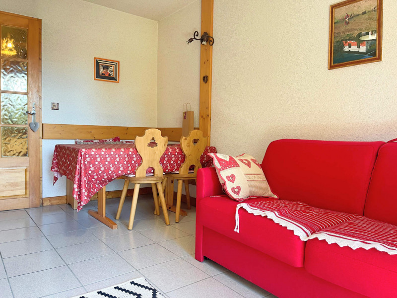 _lv_images__lot_0109022043_10_3506611