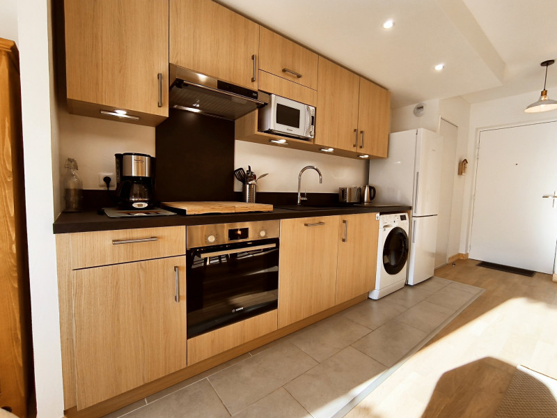 _lv_images__lot_0109022049_06_3164865