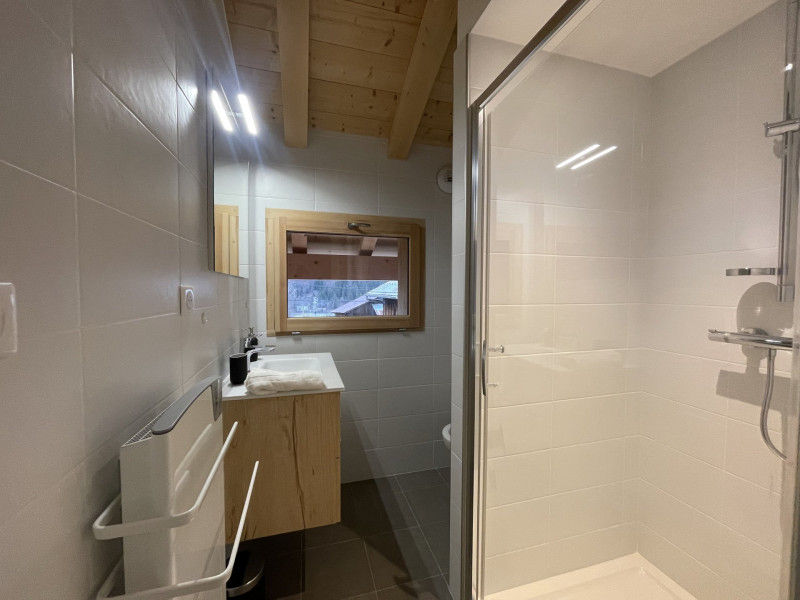 _lv_images__lot_0109022053_09_3228938