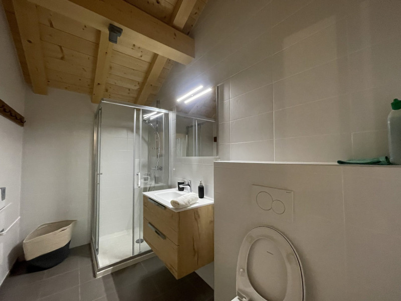 _lv_images__lot_0109022053_10_4089878