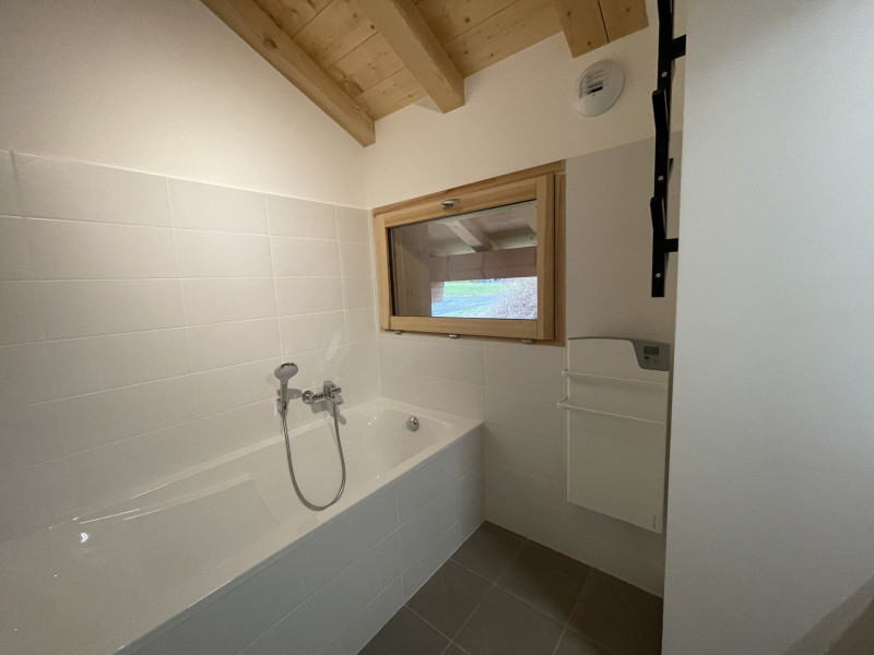 _lv_images__lot_0109022053_13_2809916