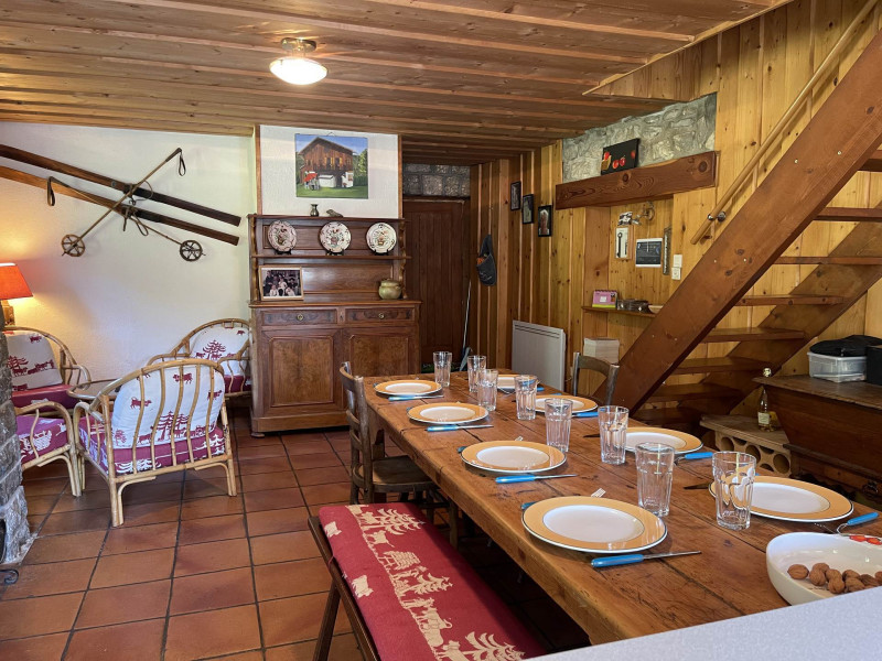 _lv_images__lot_0109022057_04_2801904