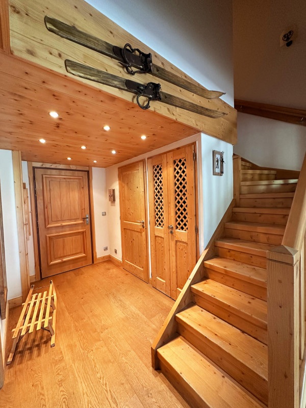 _lv_images__lot_0109022060_06_3704422