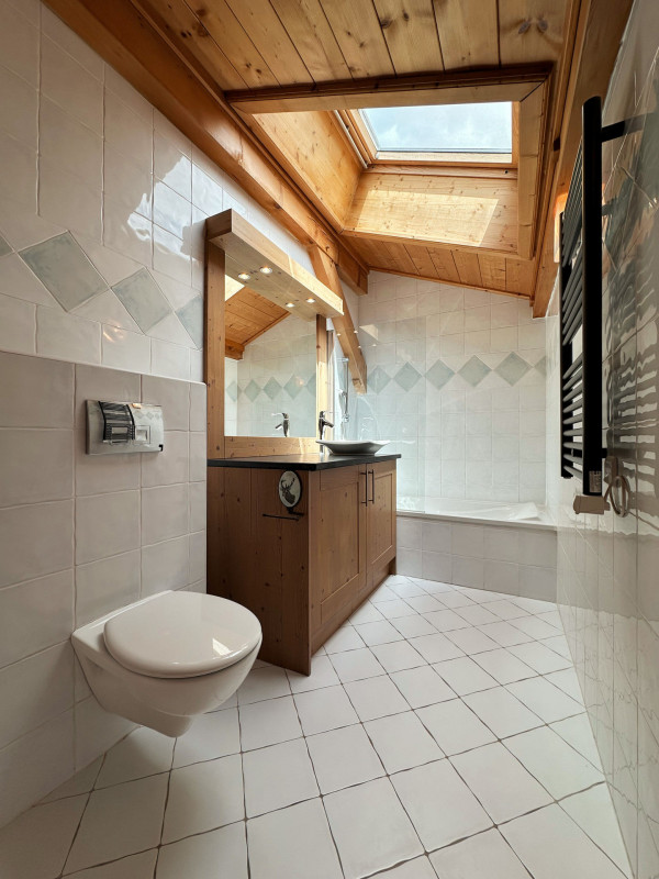 _lv_images__lot_0109022060_10_2802380