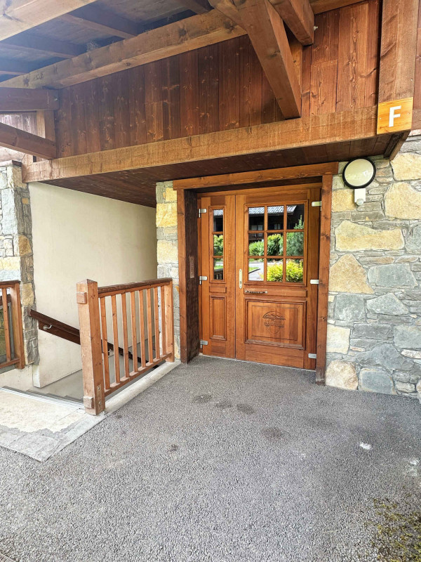 _lv_images__lot_0109022060_16_3620307