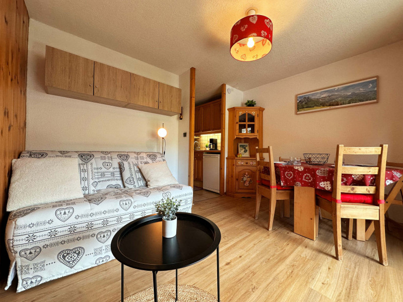 _lv_images__lot_0109022072_01_3616586 _lv_images__lot_0109022072_01_3616586