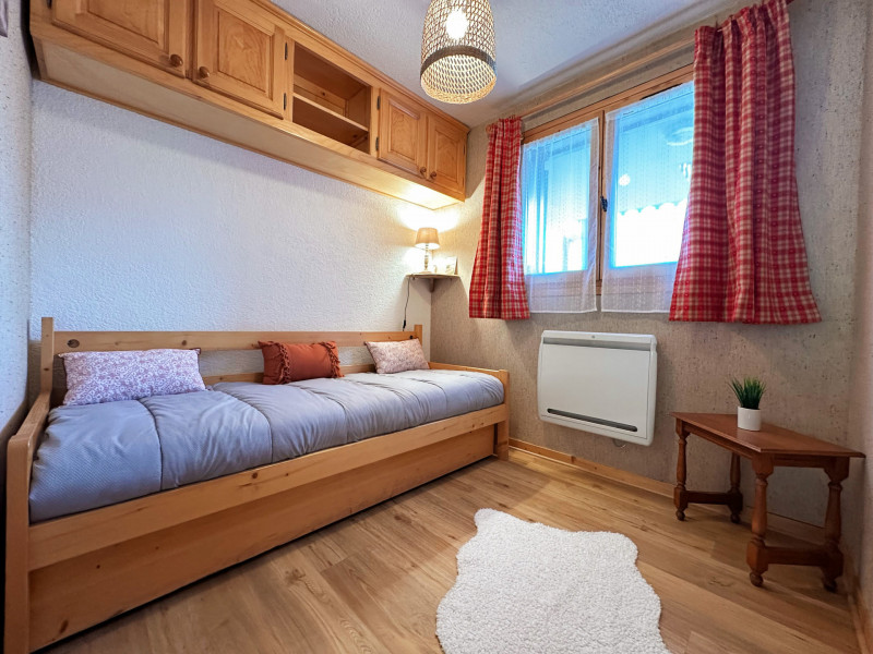 _lv_images__lot_0109022072_10_3562136 _lv_images__lot_0109022072_10_3562136