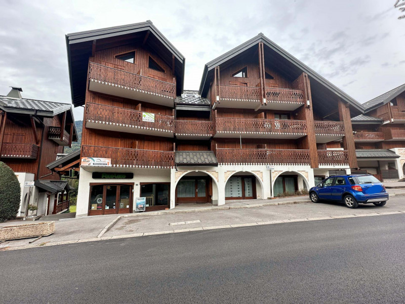 _lv_images__lot_0109022072_16_3749036